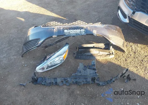 2018 Ford Focus Se z USA, uszkodzony, nr VIN 1FADP3F20JL301557